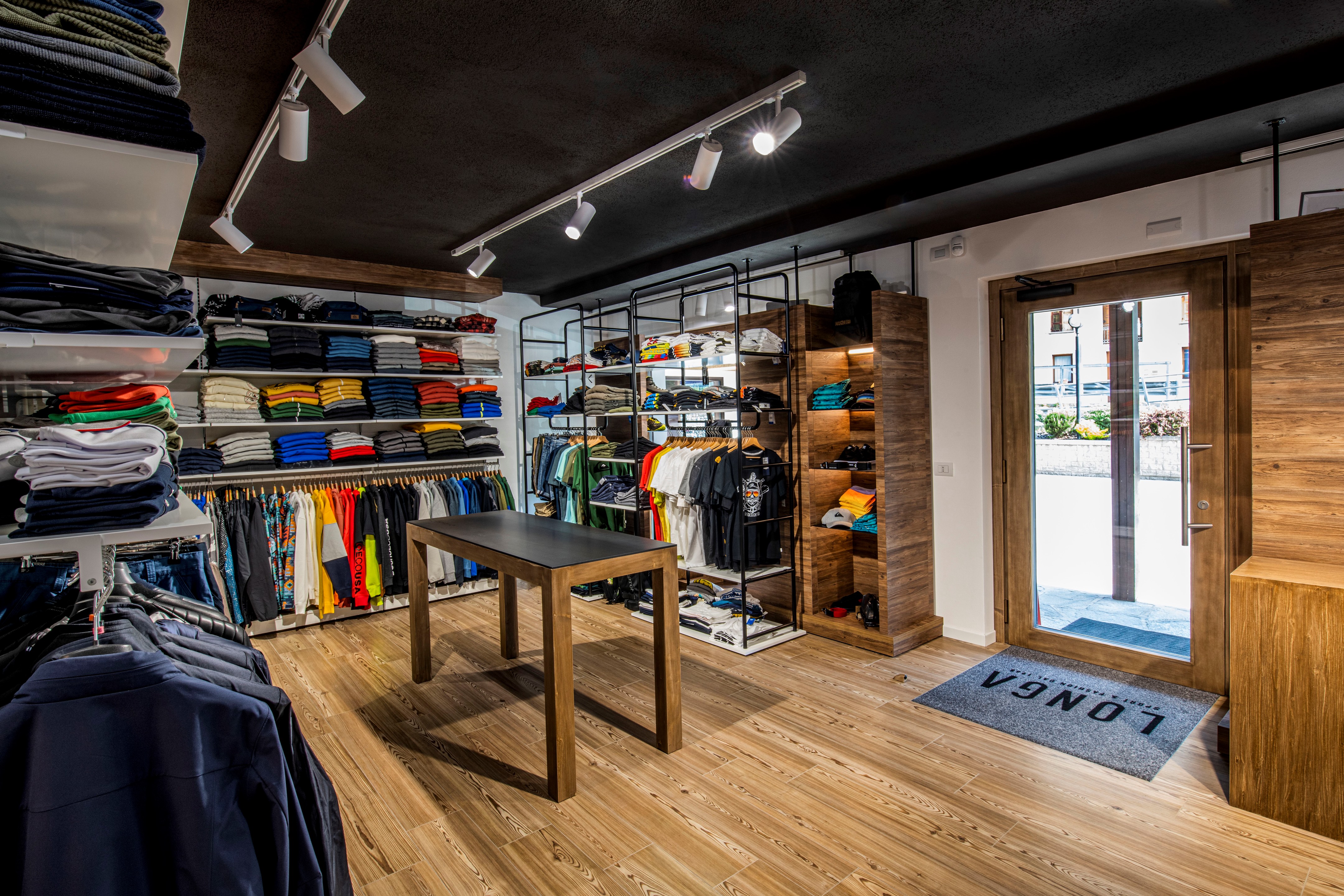 Longa Sport & Fashion 室内设计革新丨BM Italia-4