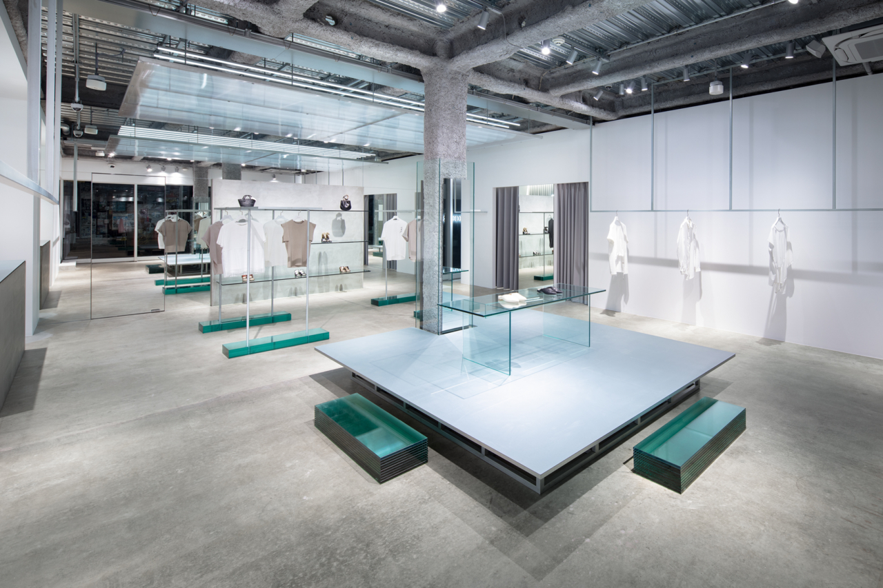 Koichiro ONIKI新作｜用极简诠释商业空间-5