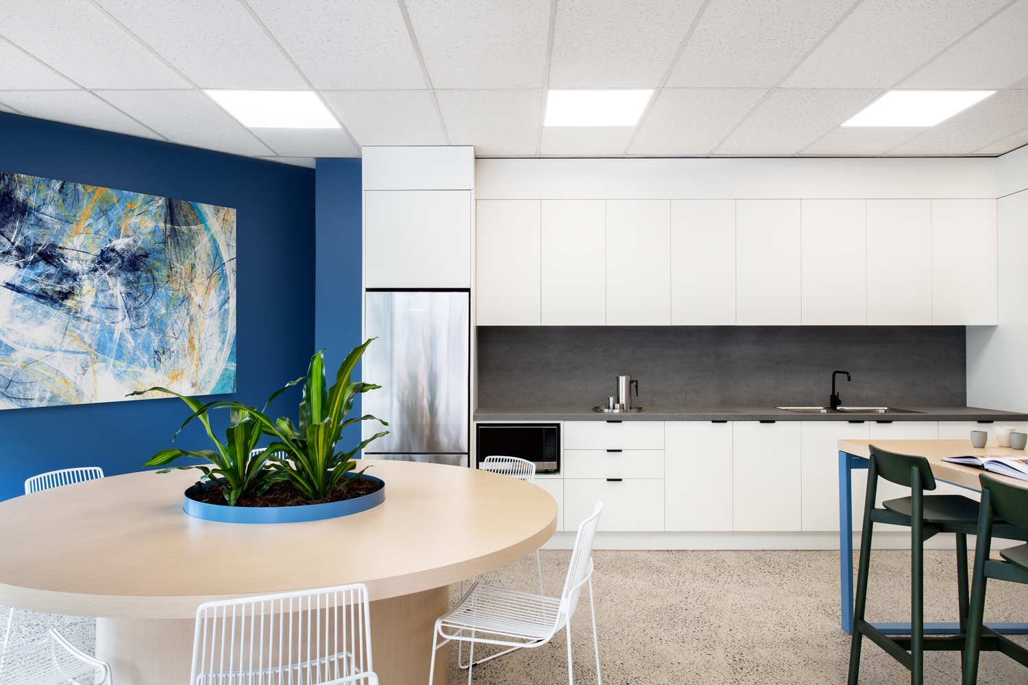 地形咨询公司灵动办公空间设计-7