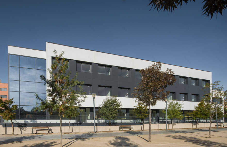 公园中的养老住宅-0