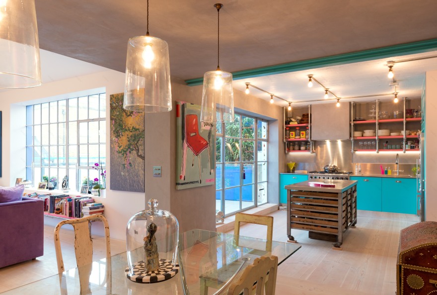 色彩斑斓的边界突破,Cleo 的时尚别墅-16