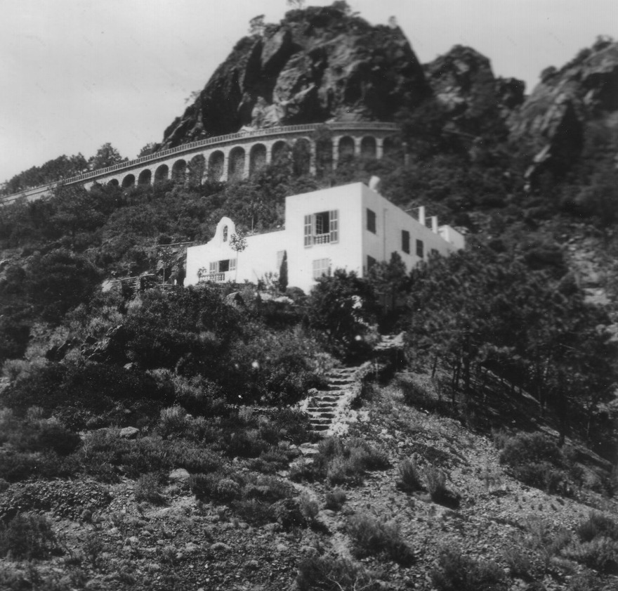 现代与传统共生,海洋美景尽收眼底——"Le Trident"别墅翻新记-11