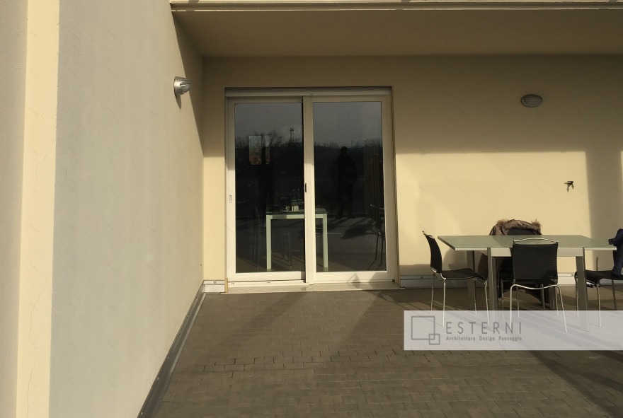 生态木阳台,全玻璃滑动面板,垂直绿墙,漂浮木地板-6