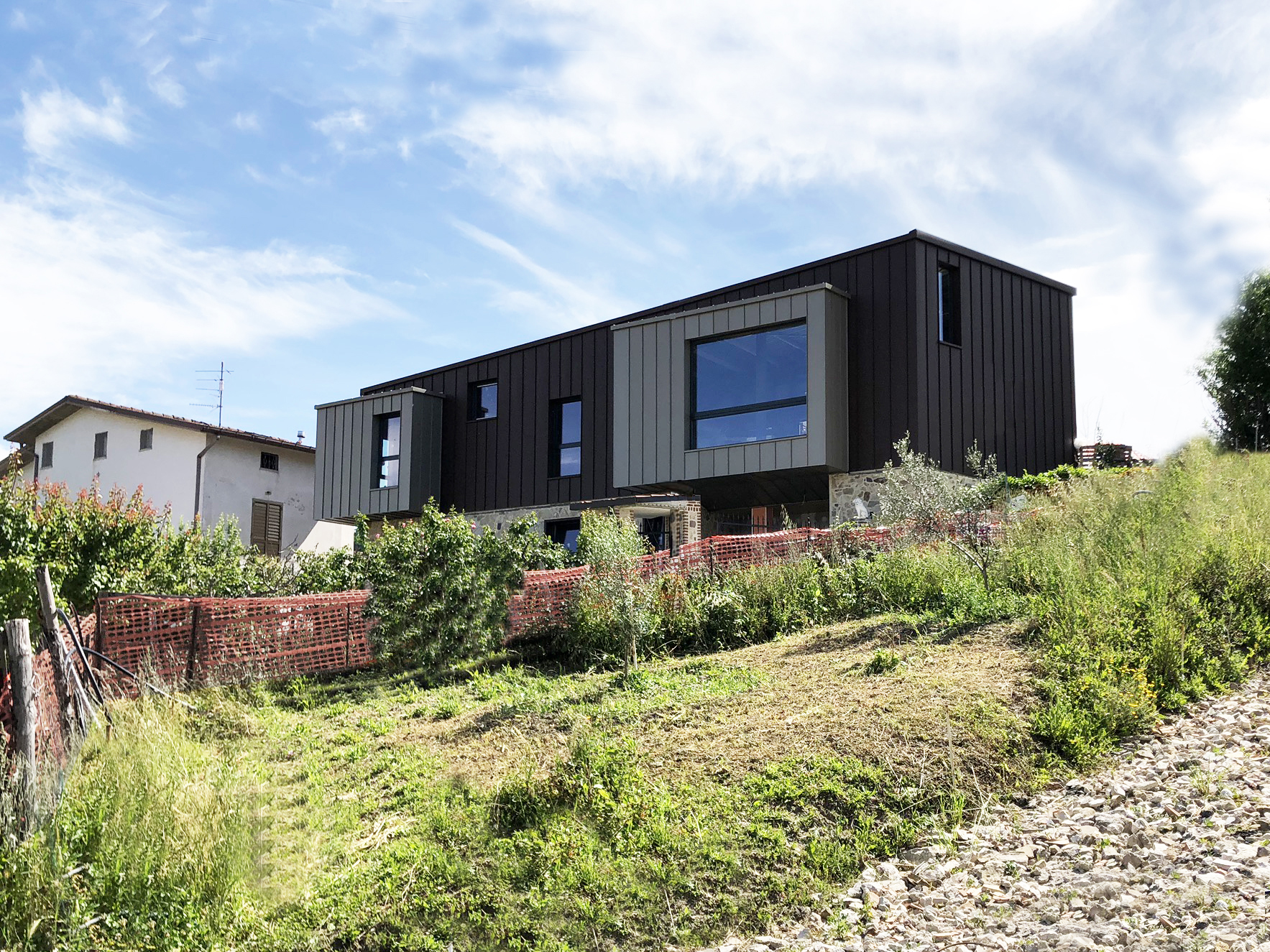 别墅建筑新旧融合的创意之作-1