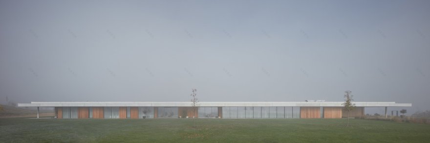 Kostelec Residence 别墅设计-4