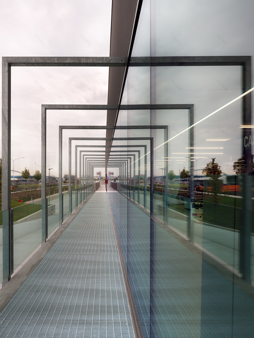 和平教堂综合体办公楼-5