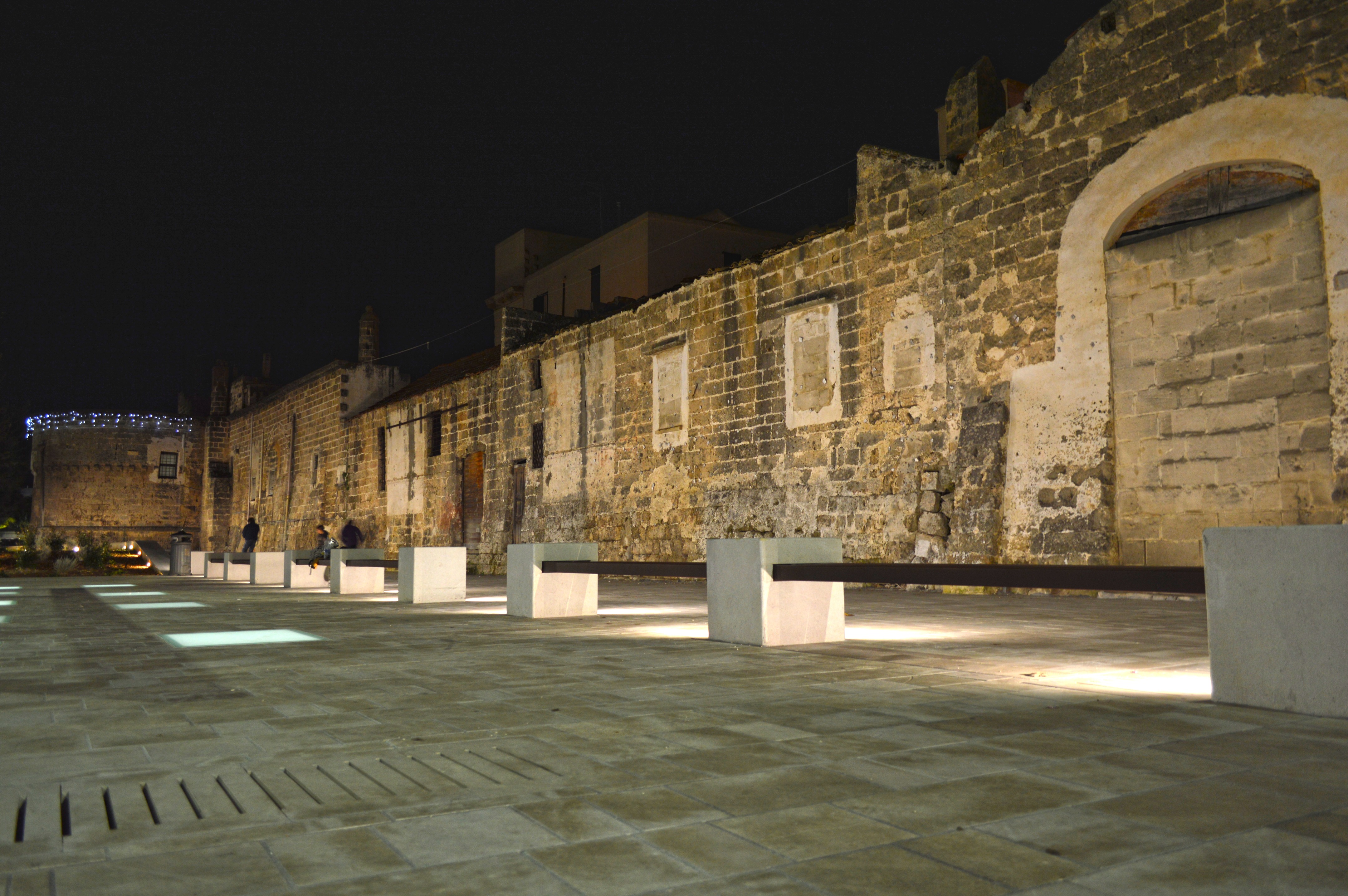 Ristrutturazione bagni pubblici e arredo urbano di Corso Galliano a Nardó (LECCE)-0