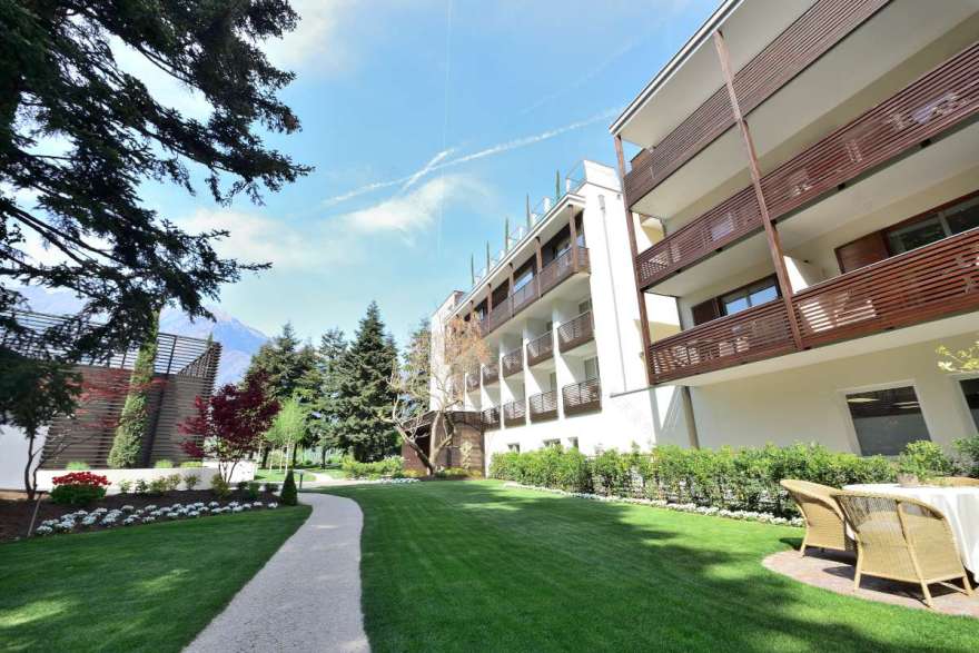 阿尔卑斯山中的地中海风情——Giardino Marling 酒店设计-5