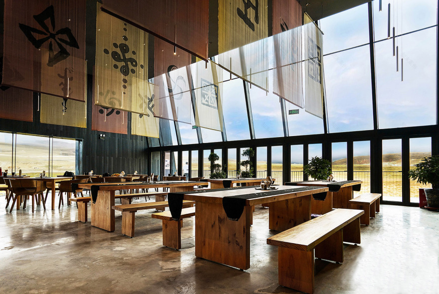 雪山下的神圣黑帐篷——藏地观景平台设计-71