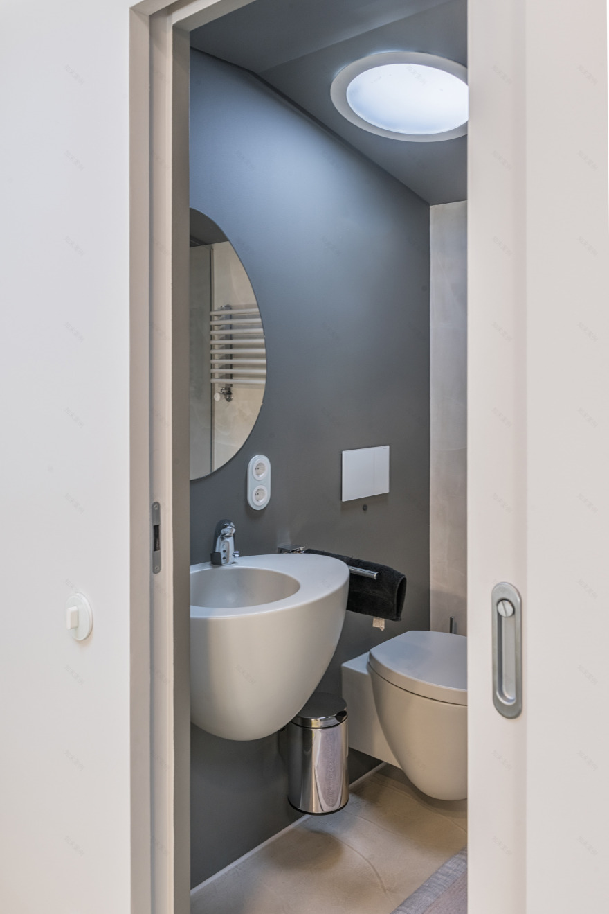 乌克兰公园区的 2000 年代联排别墅重建-41