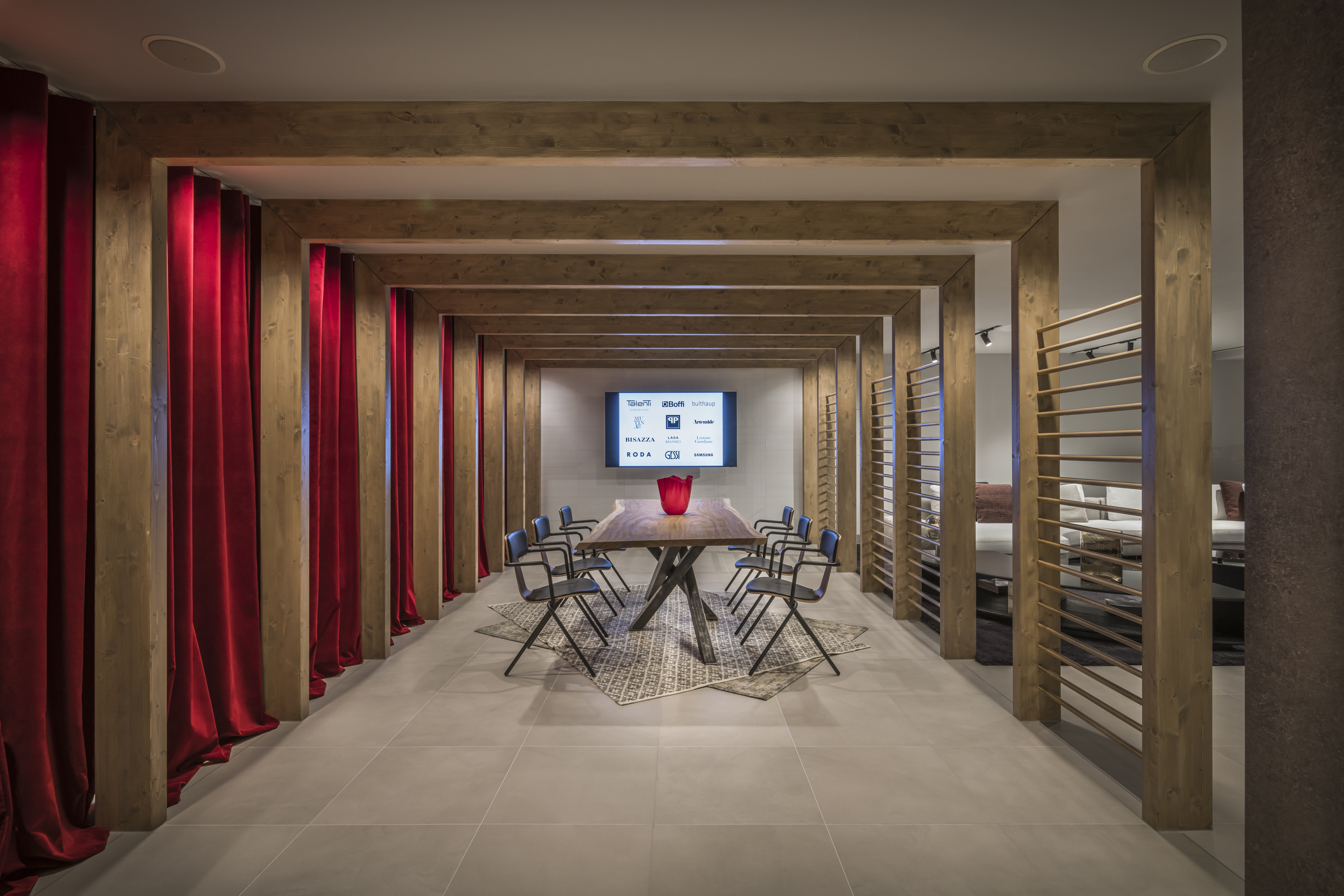 鲁布纳精品屋-32