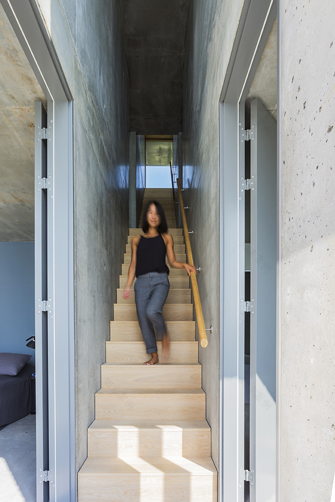 梦想成真 · 建筑师夫妇的混凝土别墅-14