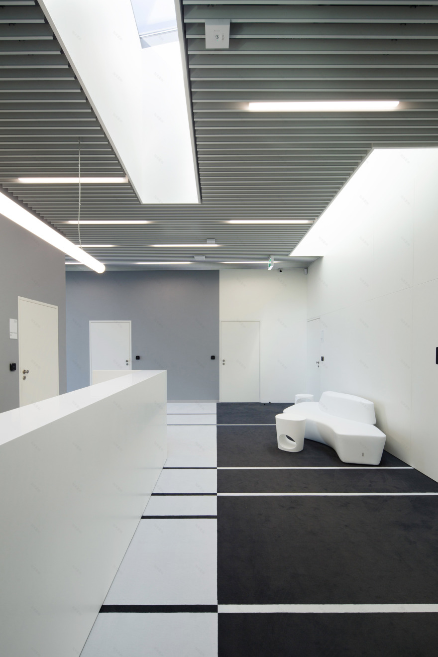 高科技机器研究与开发中心-4