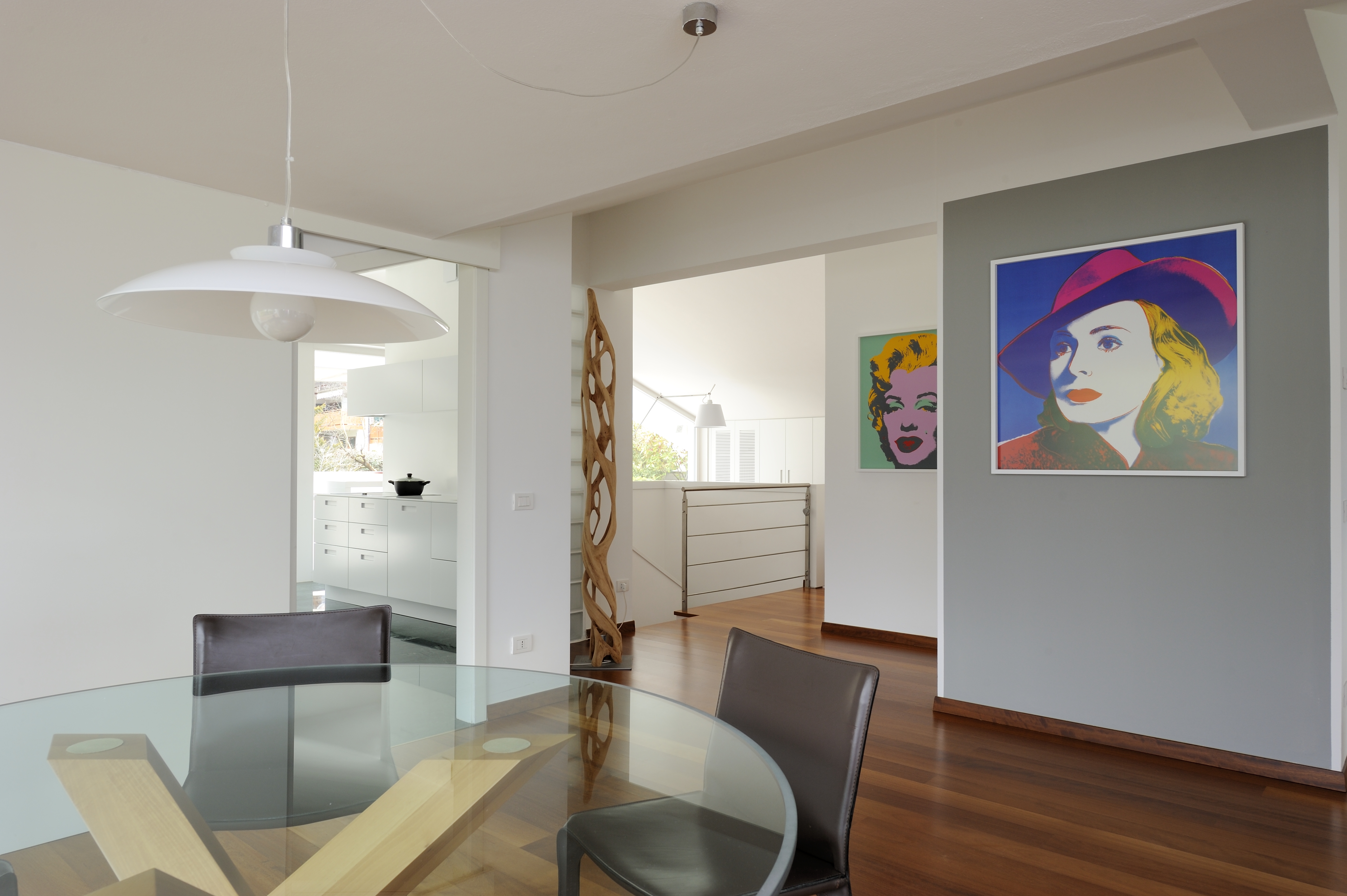 白色纽带 | 特伦托公寓翻新设计-1