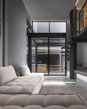 55 Sathorn 住宅丨泰国曼谷丨Kuanchanok Pakavaleetorn Architects