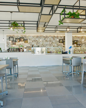 Frulli Frulli Bio Bar