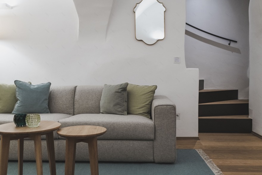 历史韵味与现代设计交融的度假公寓丨意大利-5