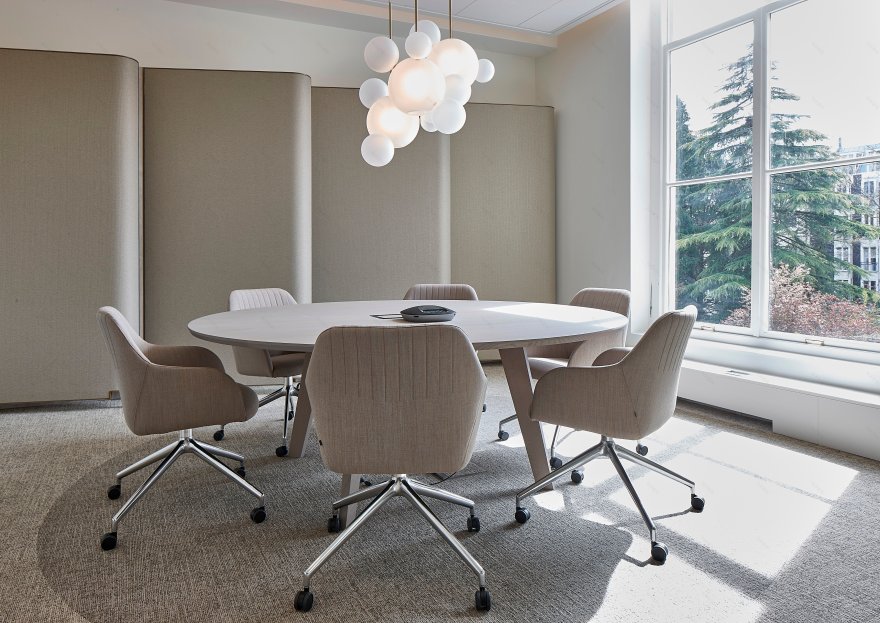 "Richemont Amsterdam 办公空间 | 历史与现代的完美融合"-13