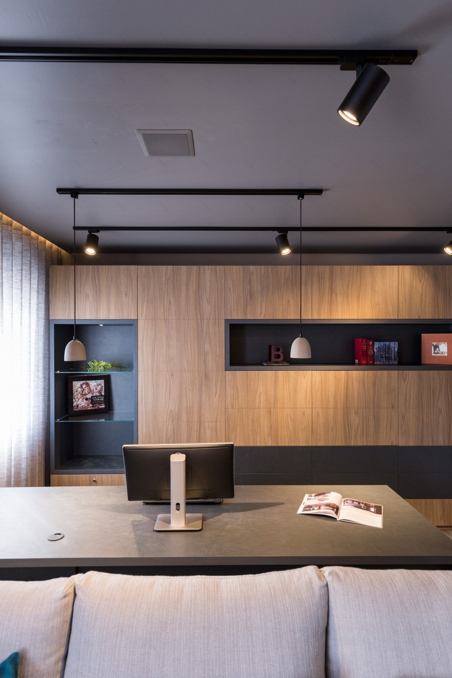 品味卓越的 140 平米现代公寓设计-1