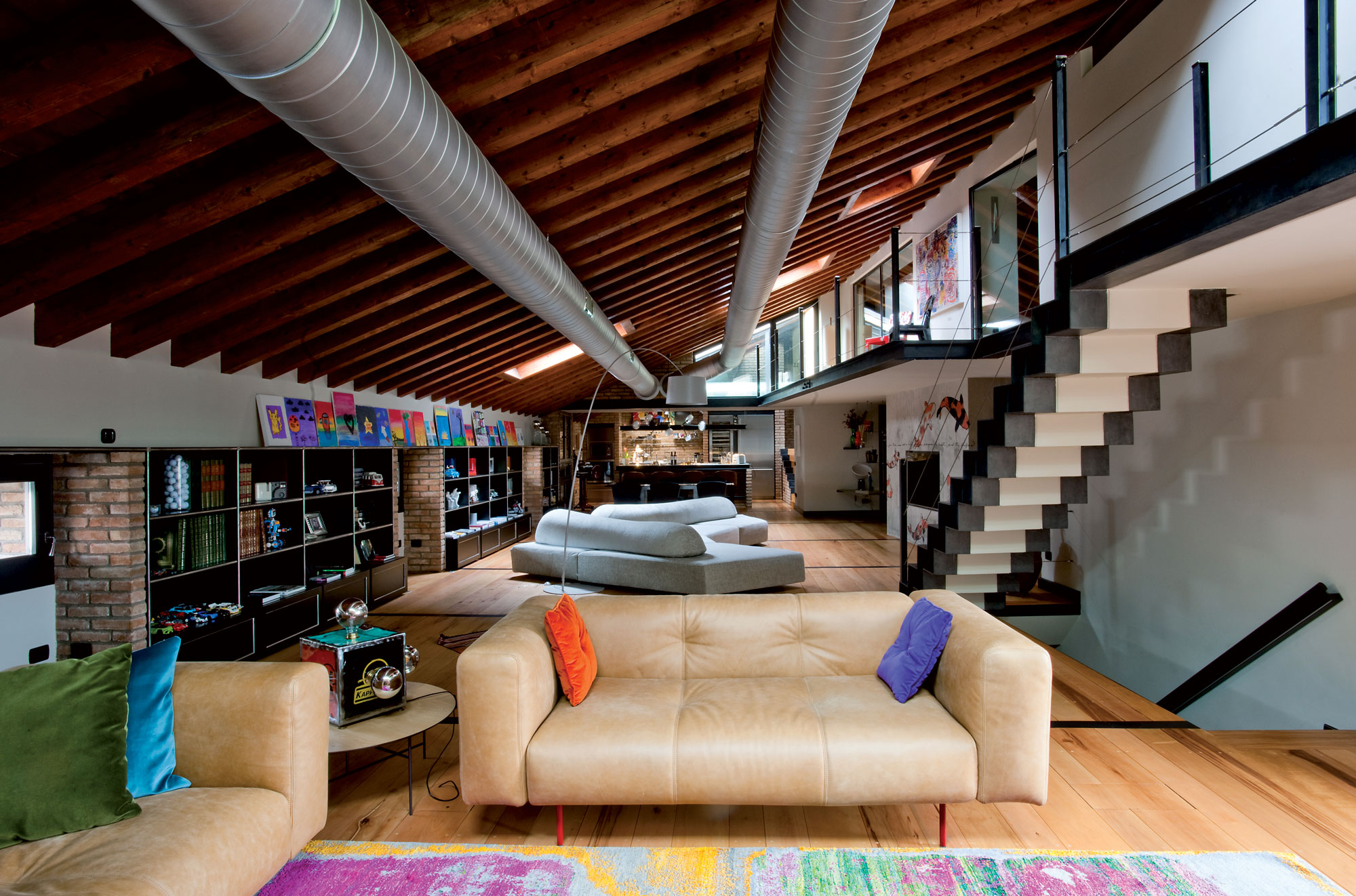 Mansarda 工业风设计丨意大利贝加莫丨Gianni Basso Vega MG-2