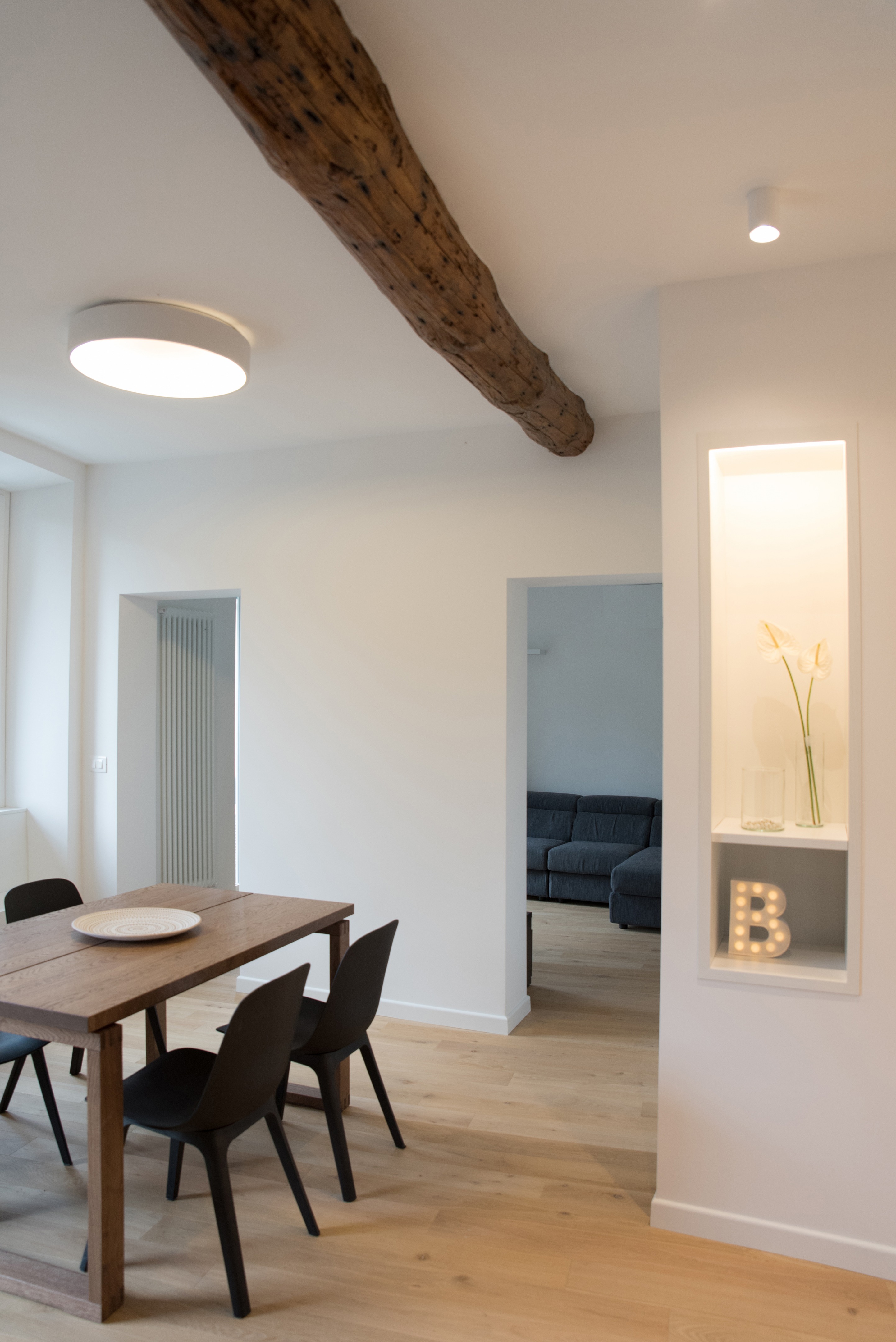 极简黑白,传统与现代的融合-0