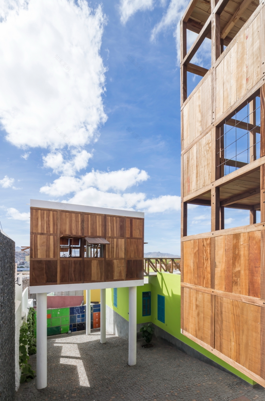 Cape Verde 岛上的生态酒店 - 融入本土元素的环保设计-27