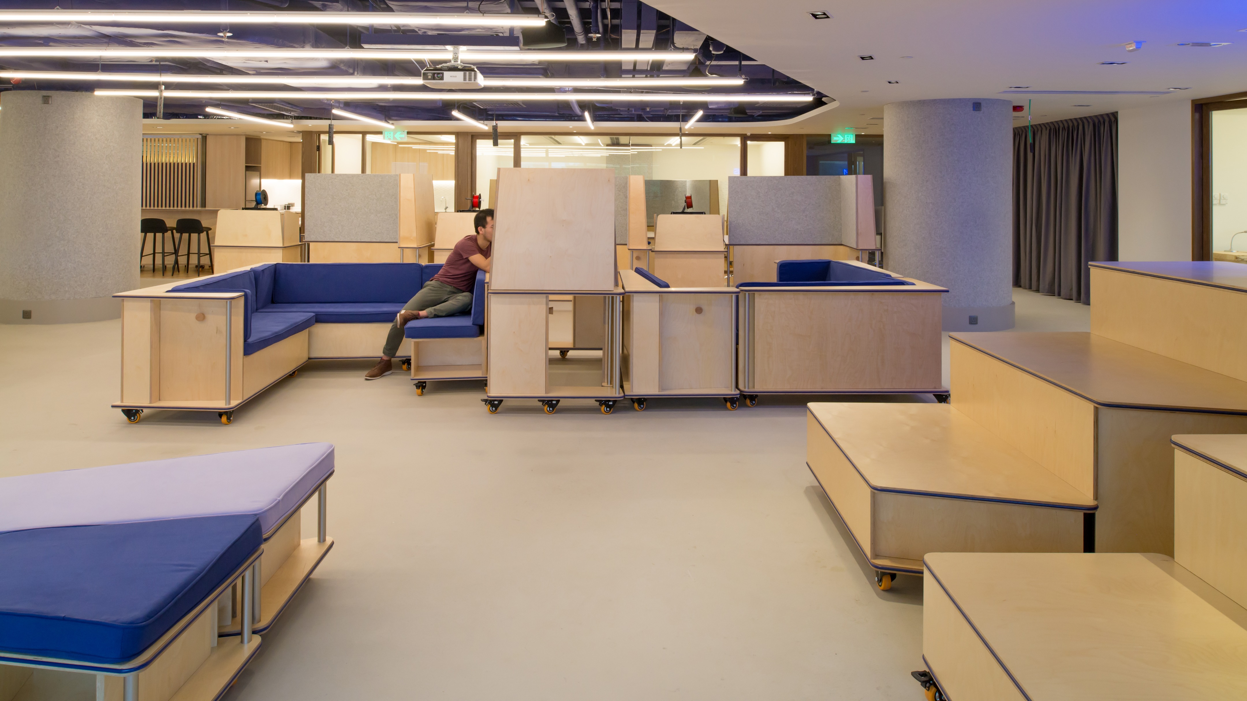 灵动创意空间——MIT 创新节点工作站-10