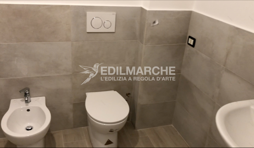 意大利 Numana 别墅扩建,简约设计实现高效利用-13