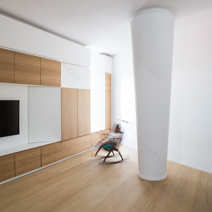 Bari 老屋翻新,打造现代生活空间-1