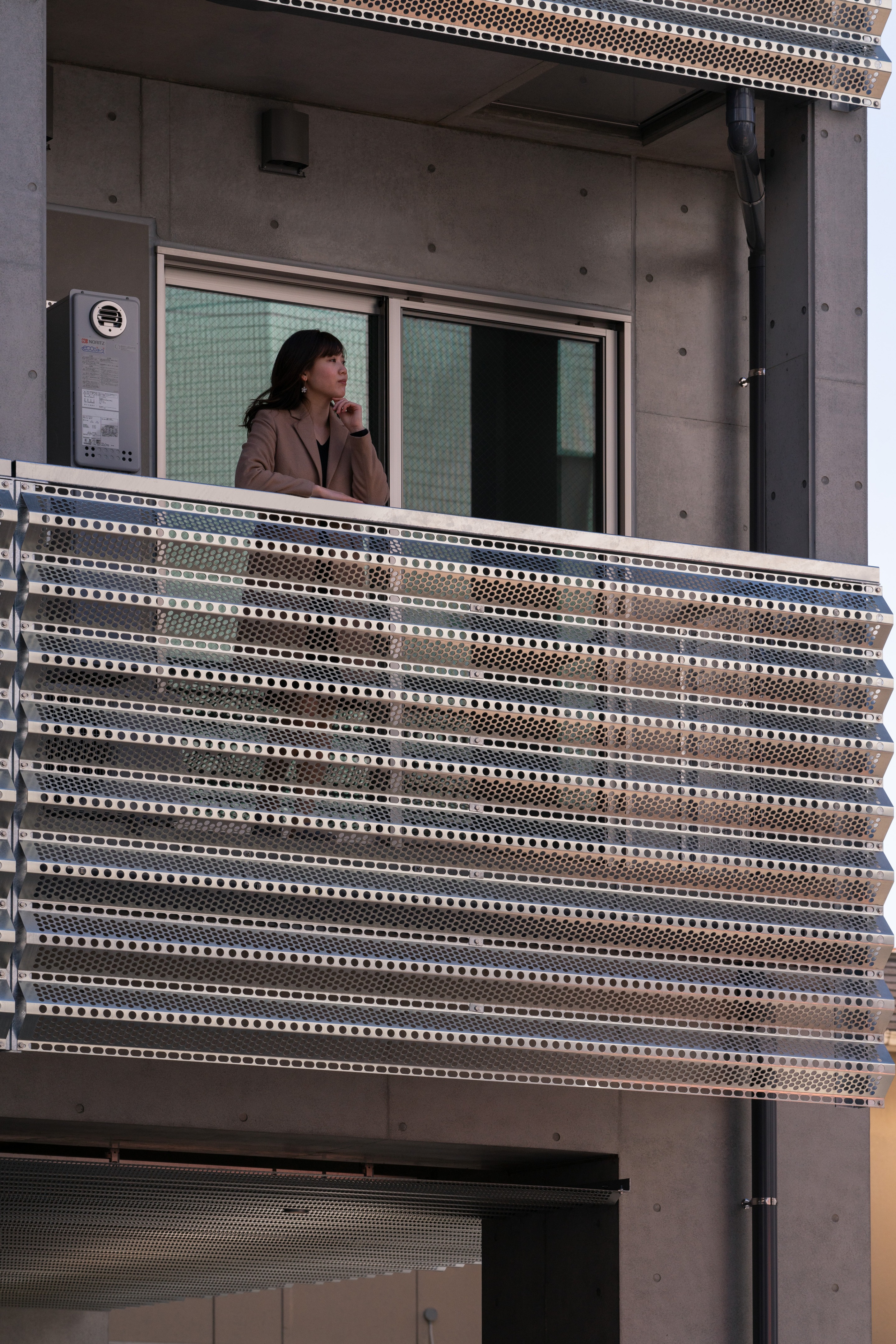 面向北的明亮公寓设计丨日本-10