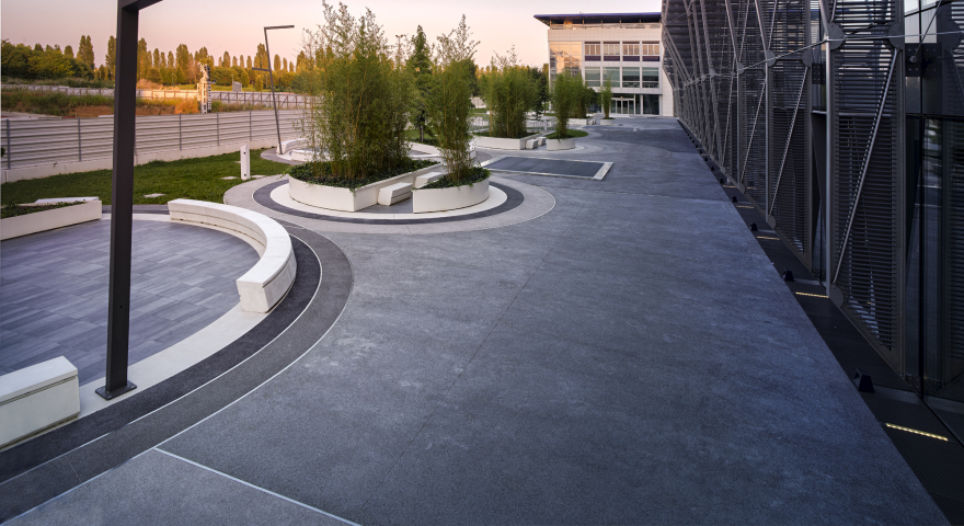 自然元素融合的创新工作空间-5