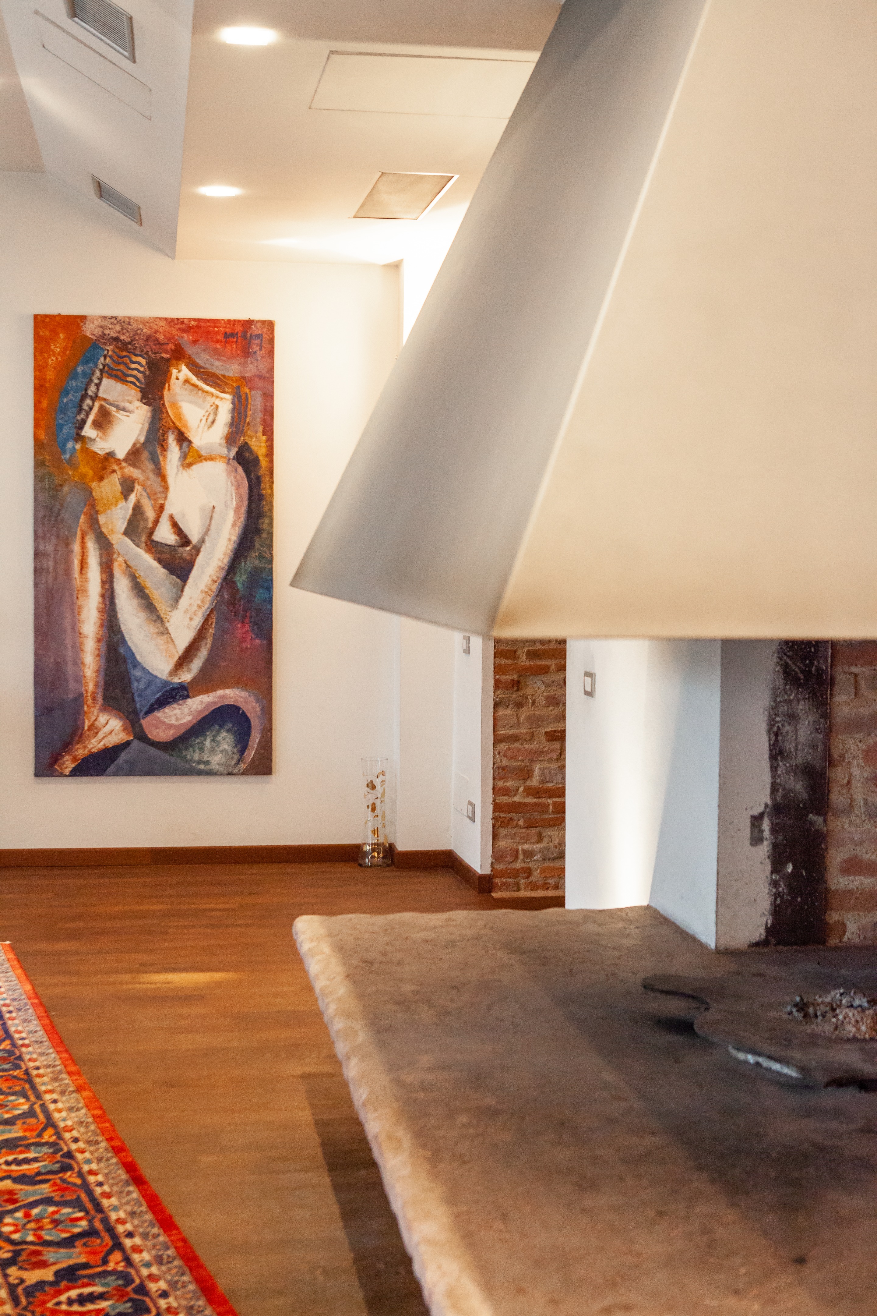 历史与现代共融的城市别墅-23