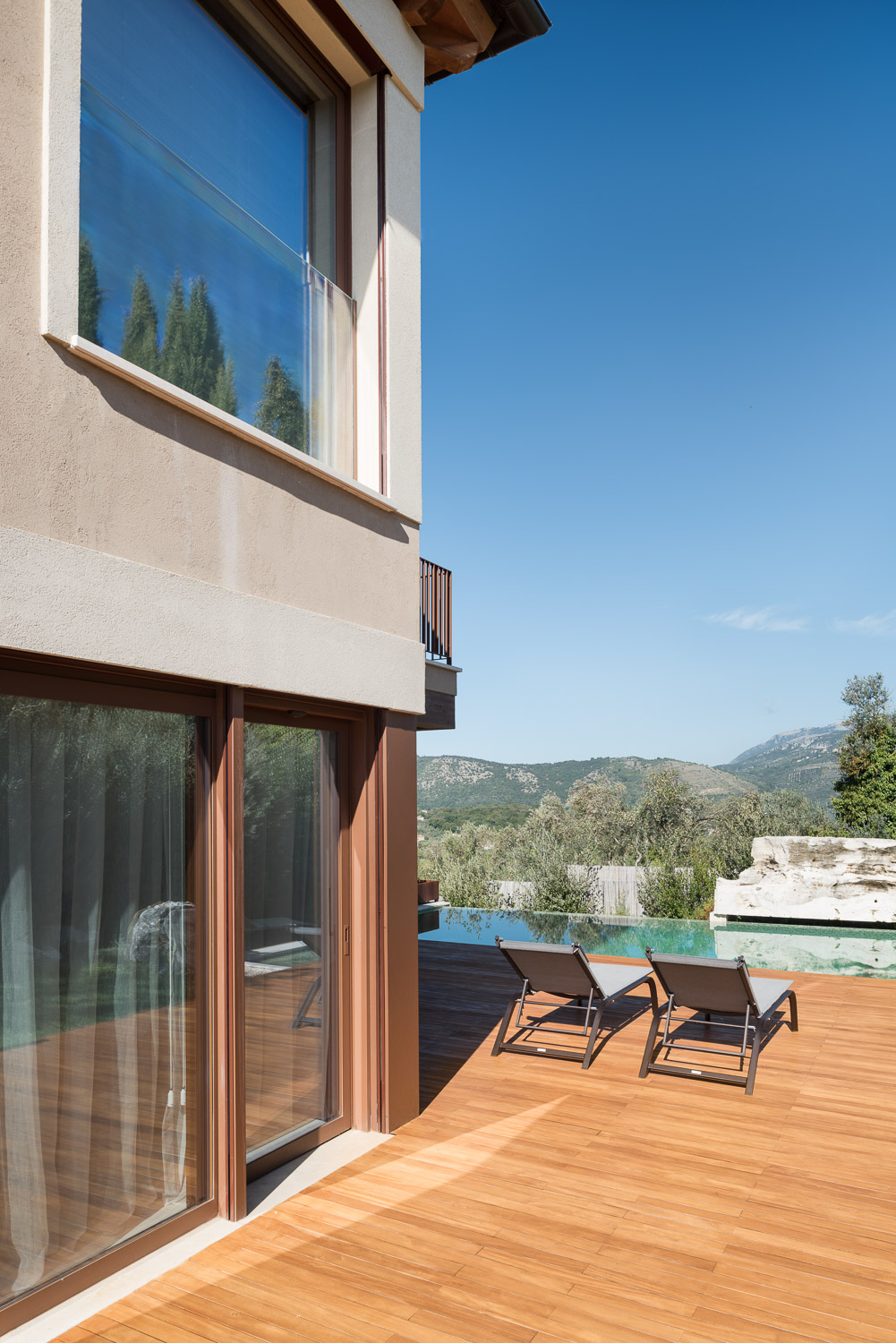 罗马郊区别墅,绿色可持续的家庭住宅-5