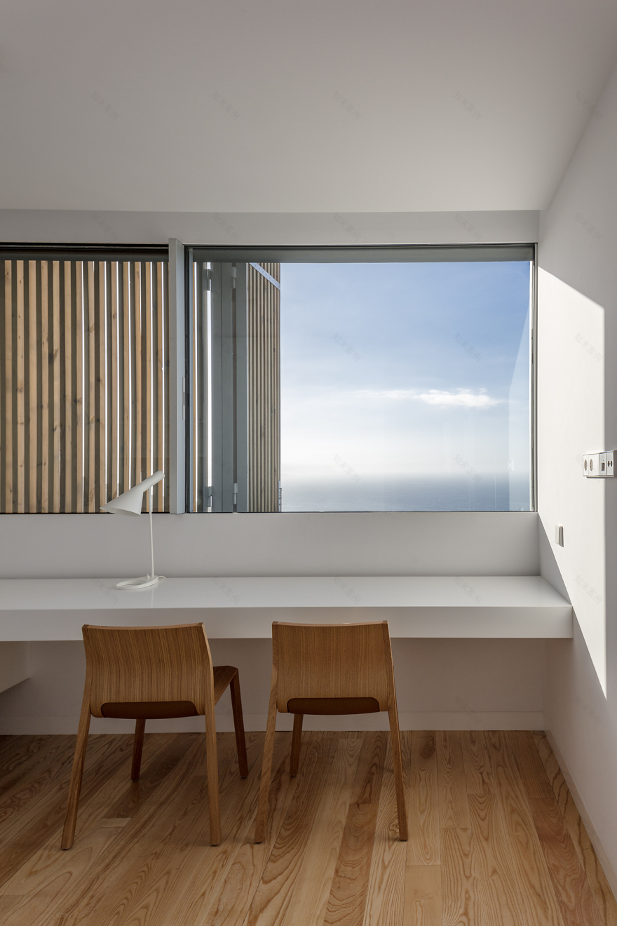 Teide 山下的生态别墅-11