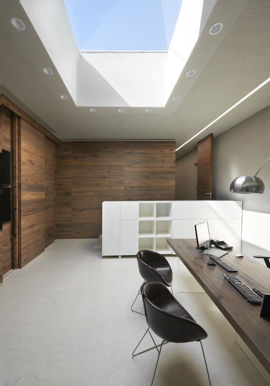 意大利 Salumificio F·lli Coati 办公空间设计-14