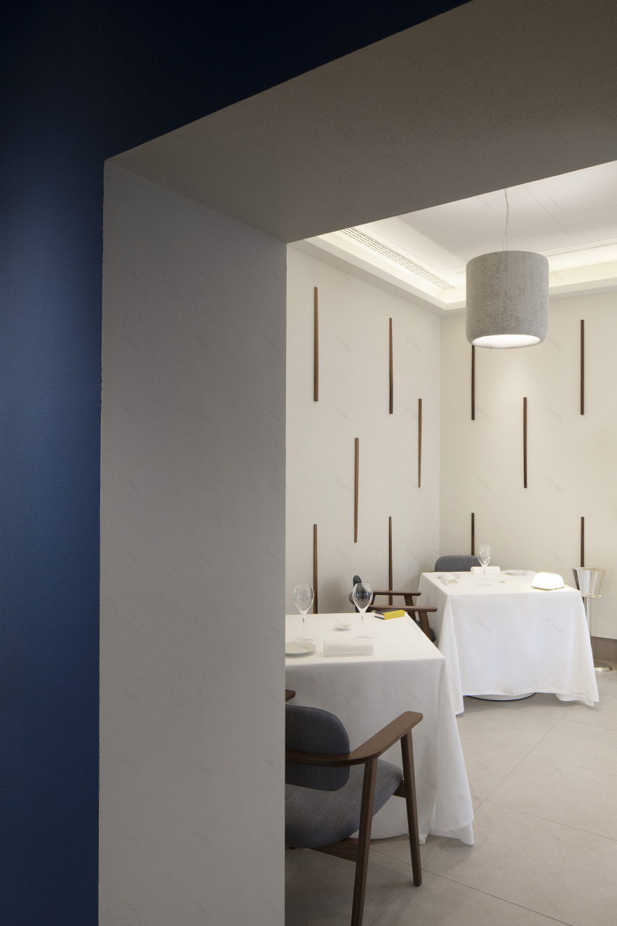 米兰星级餐厅 Il Luogo di Aimo e Nadia 翻新设计,现代与传统完美融合-9