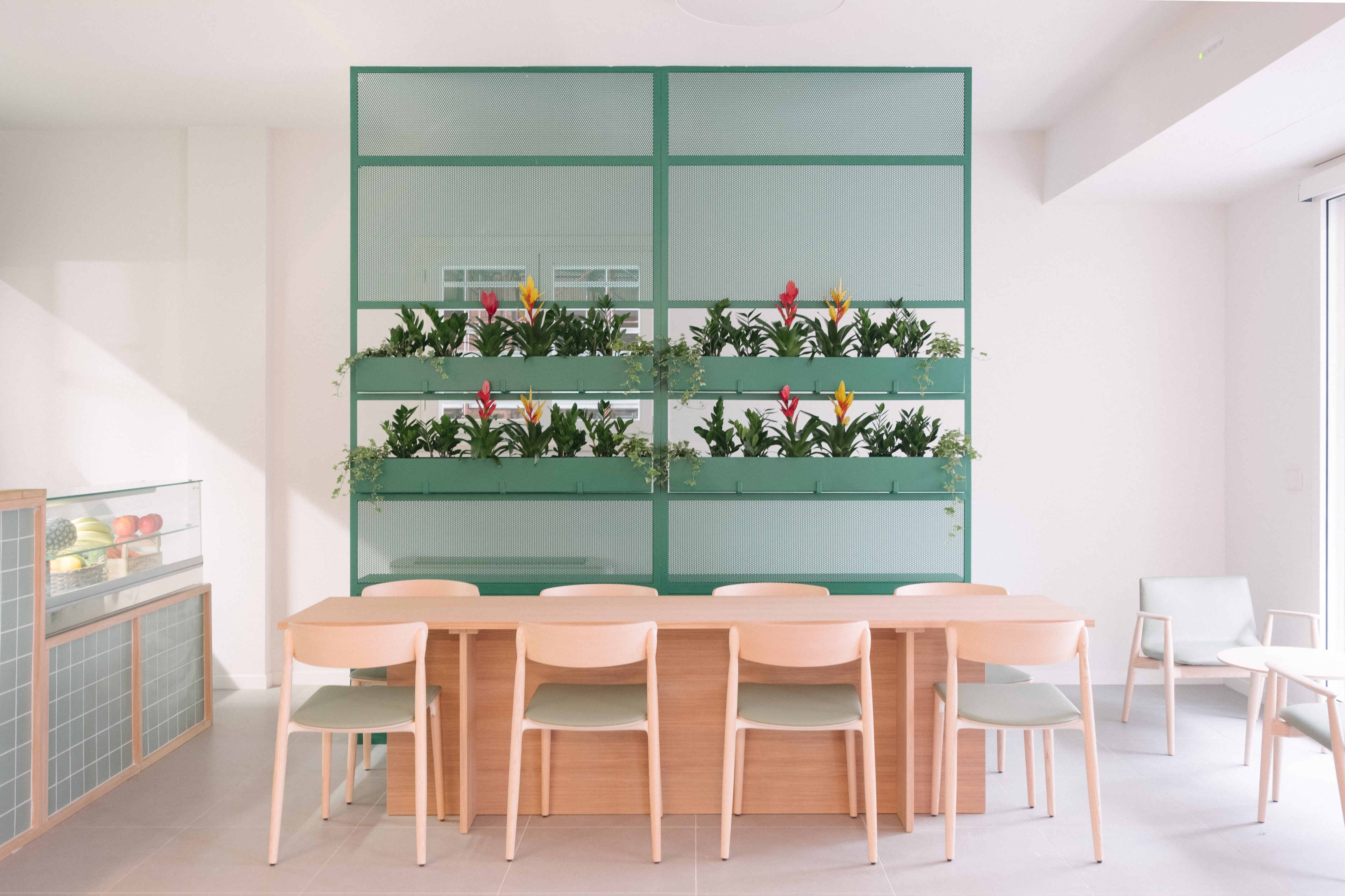 自然现代风咖啡店设计丨意大利萨萨里-6