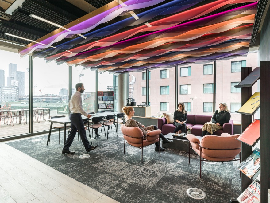 在河畔宅邸沉思-7