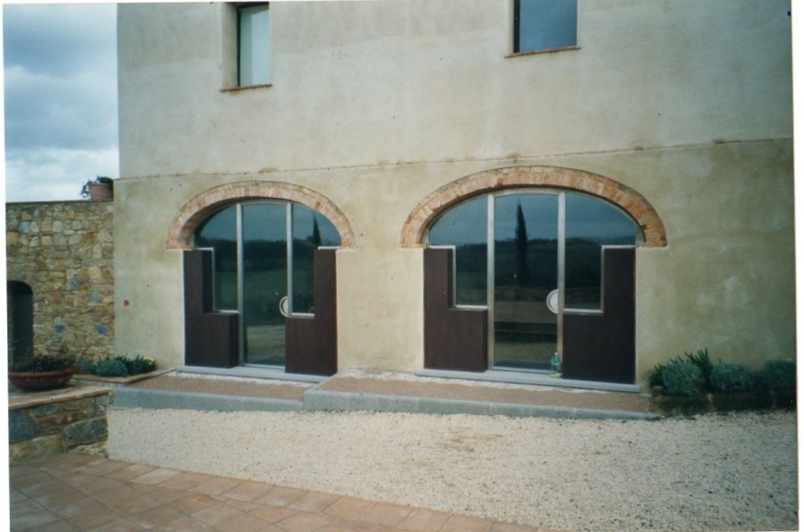 农舍新生,原木金属共筑和谐空间-9