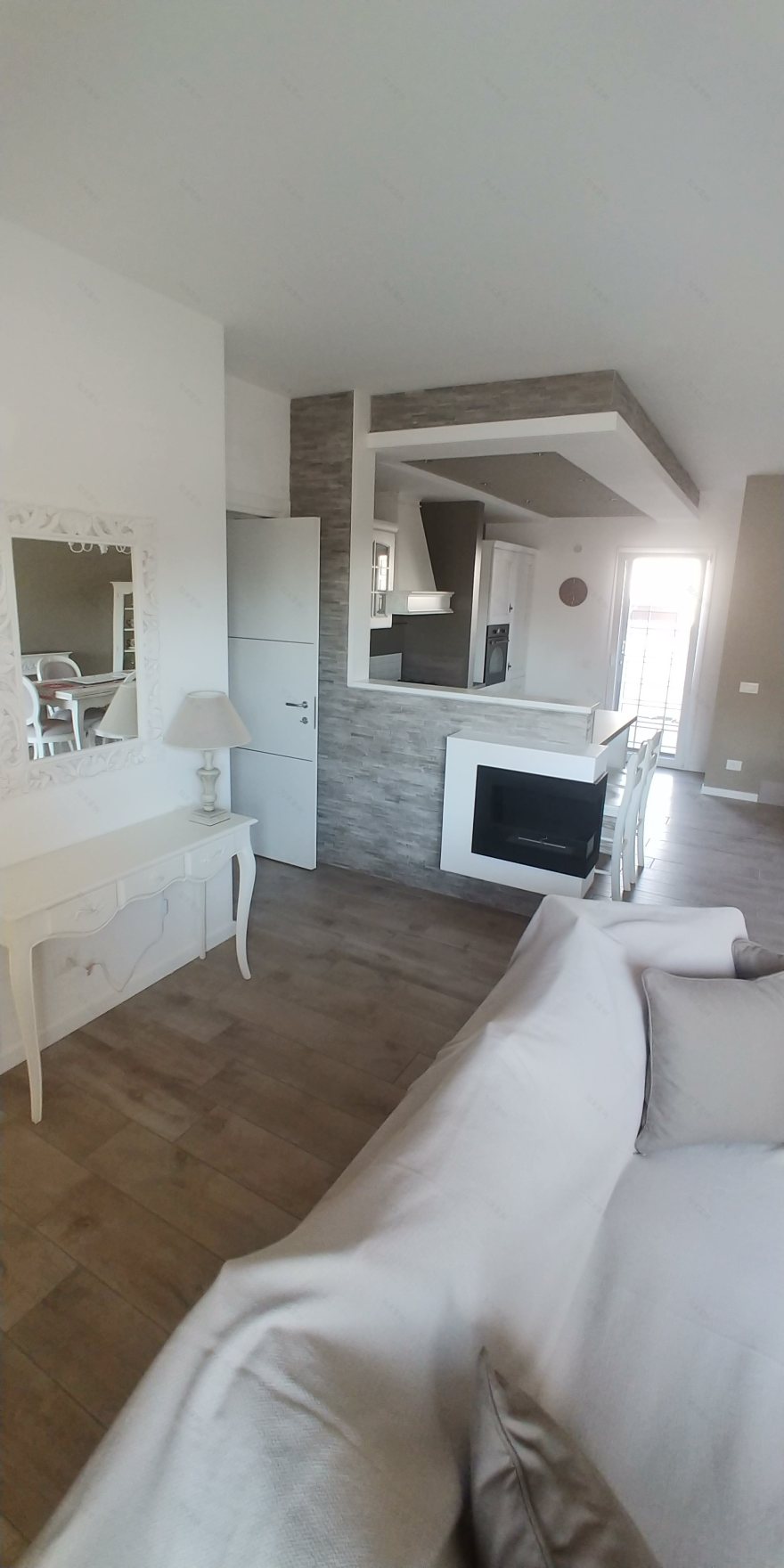 城市之外的雅致别墅生活-3