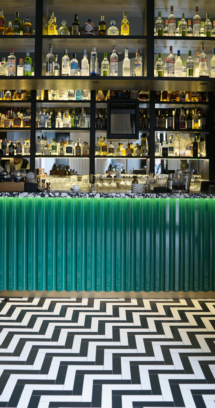 PARENTESI-COCKTAIL BAR | 蓝调与东方风情的完美结合-3