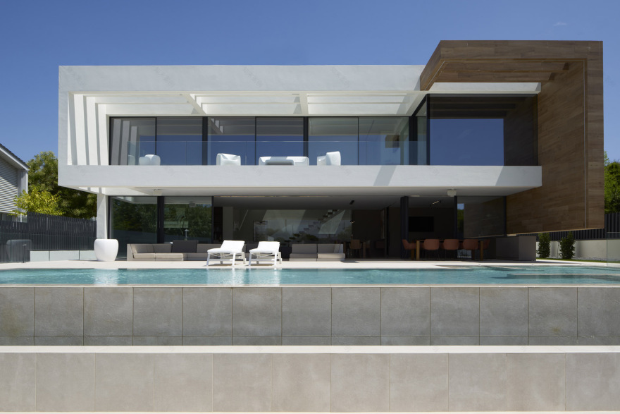 西班牙乡村别墅-8