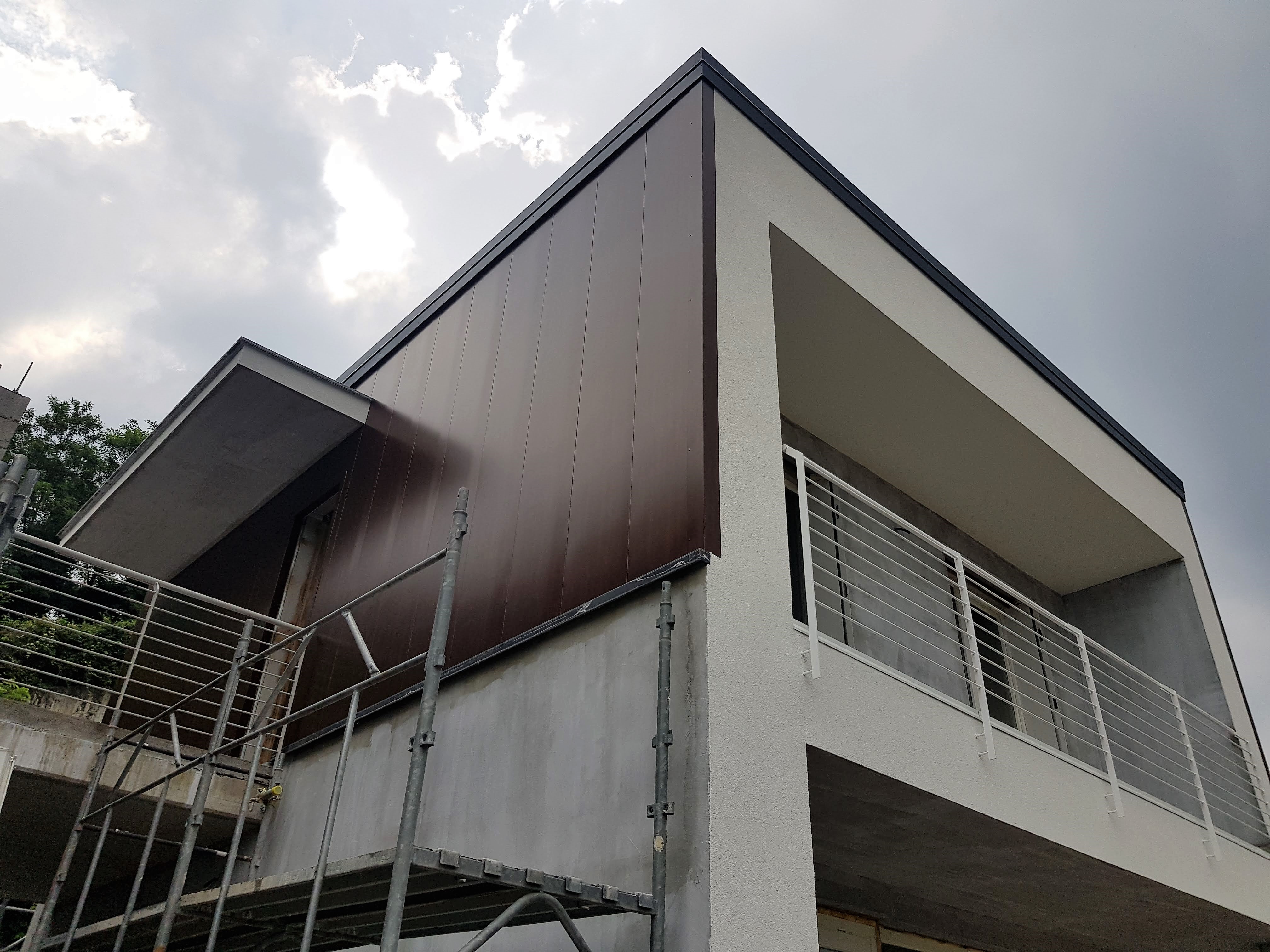 意大利科莫湖畔的四家庭别墅设计-6