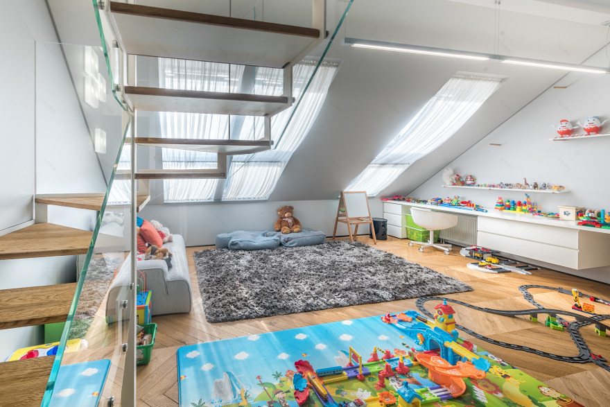 乌克兰公园区的 2000 年代联排别墅重建-39