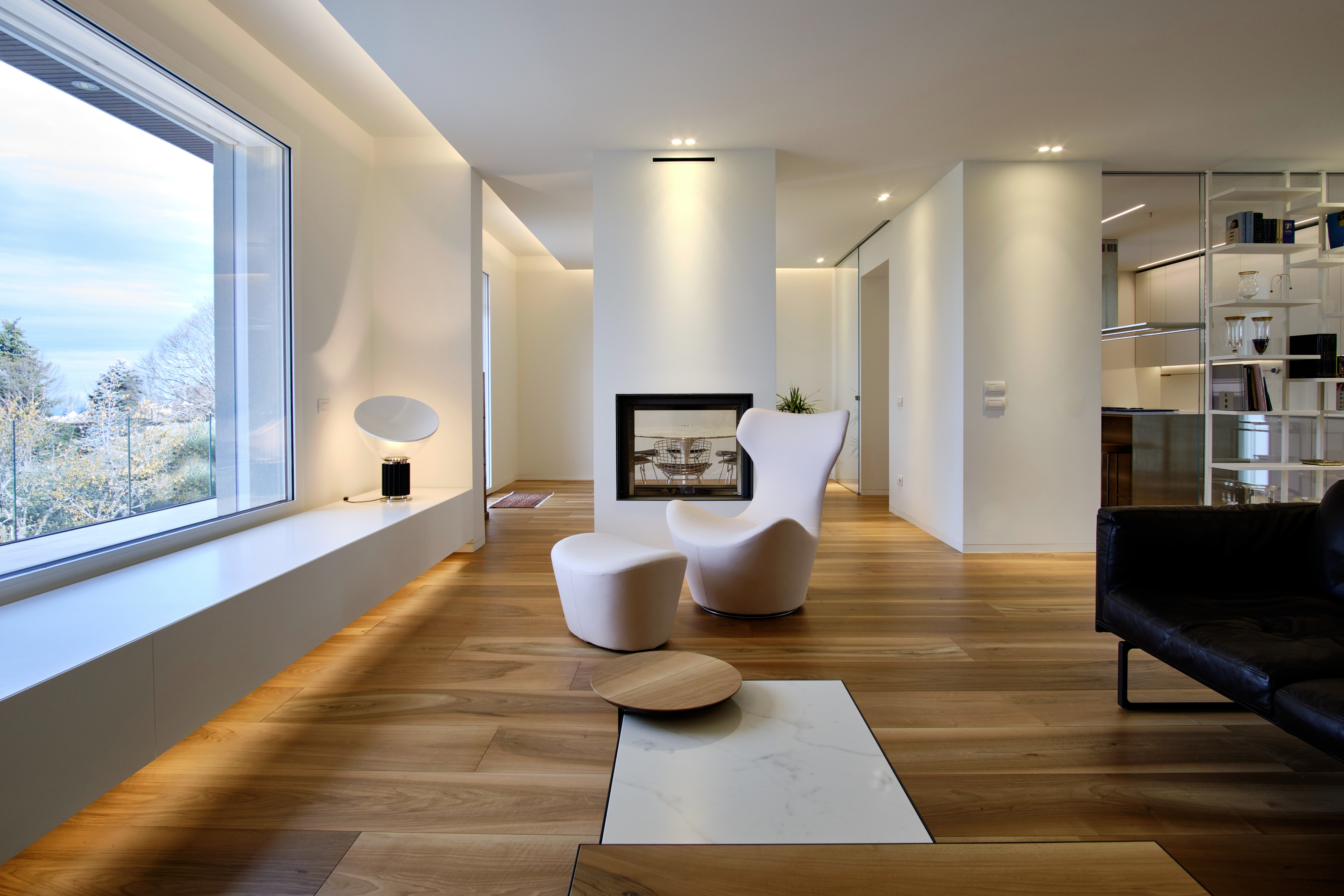 米歇尔·贾科比丨量身定制家具丨 70 年代别墅翻新-1