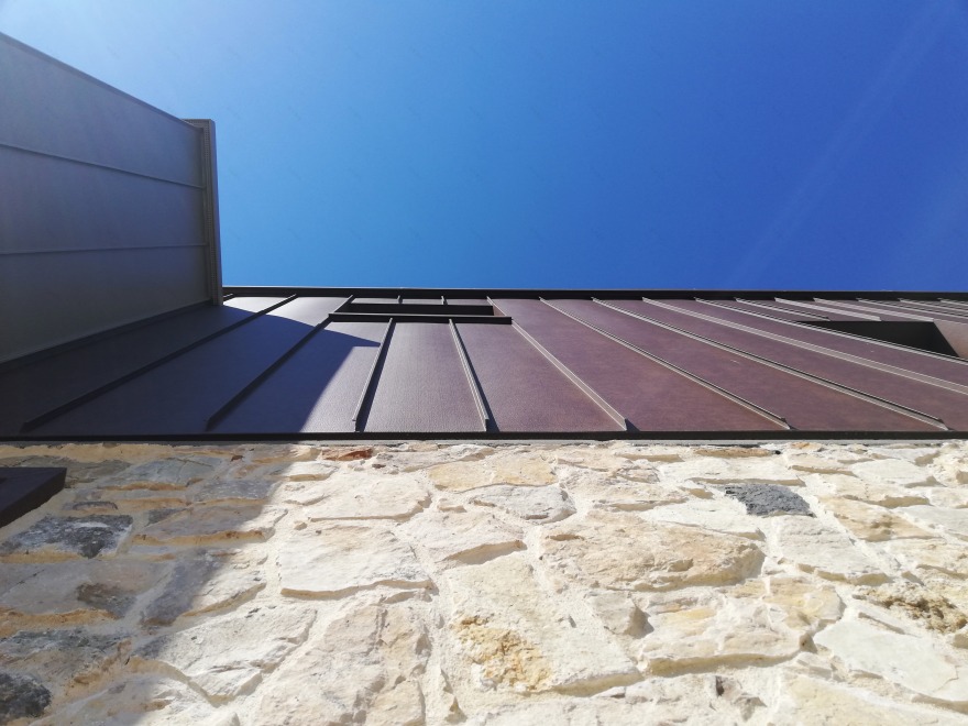 别墅建筑新旧融合的创意之作-14