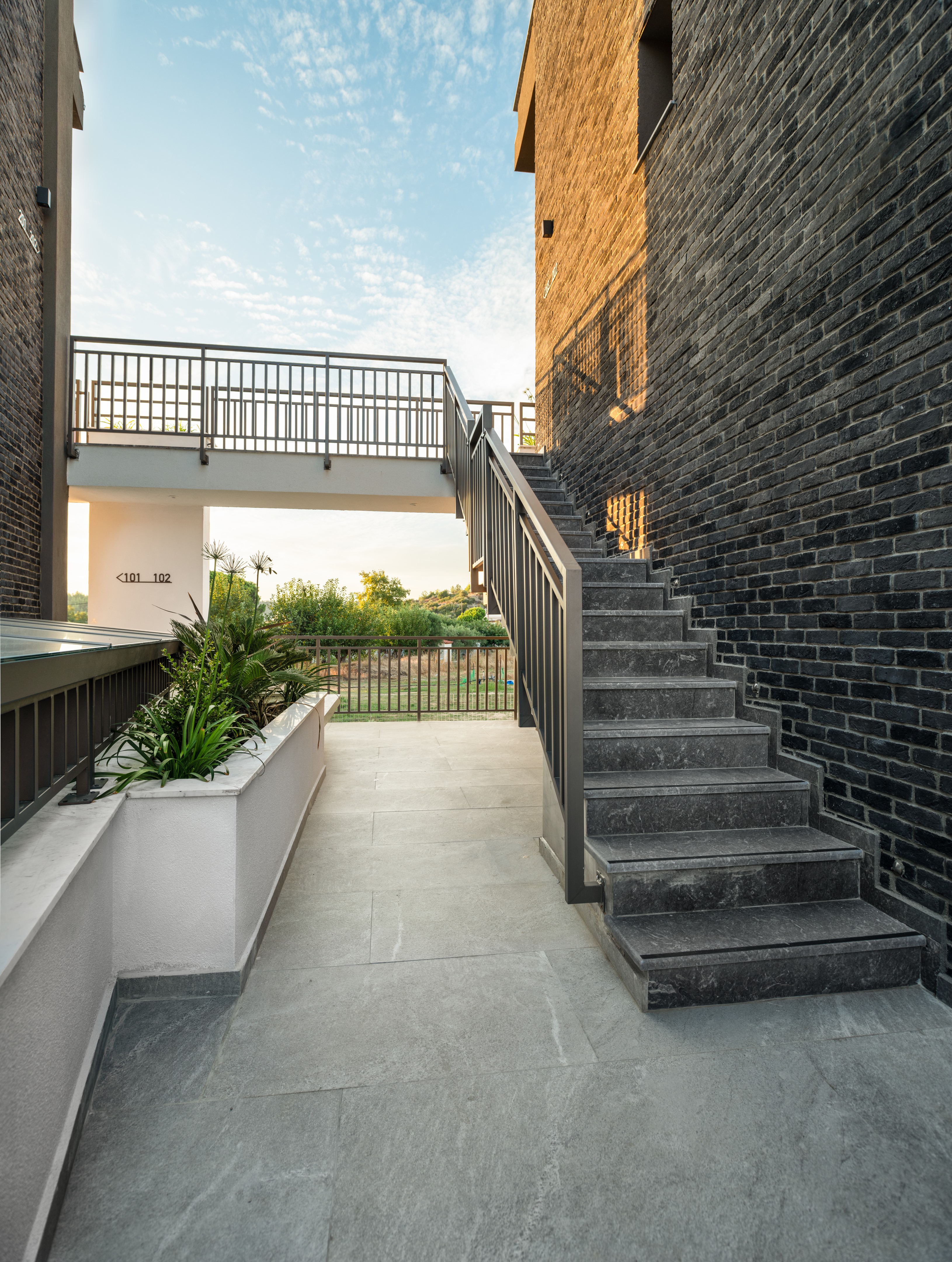 希腊 Eco Green Residences & Suites 别墅设计,生物气候建筑典范-2