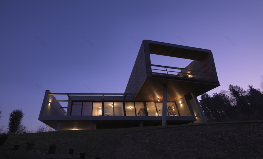 悬浮森林中的透明别墅-113