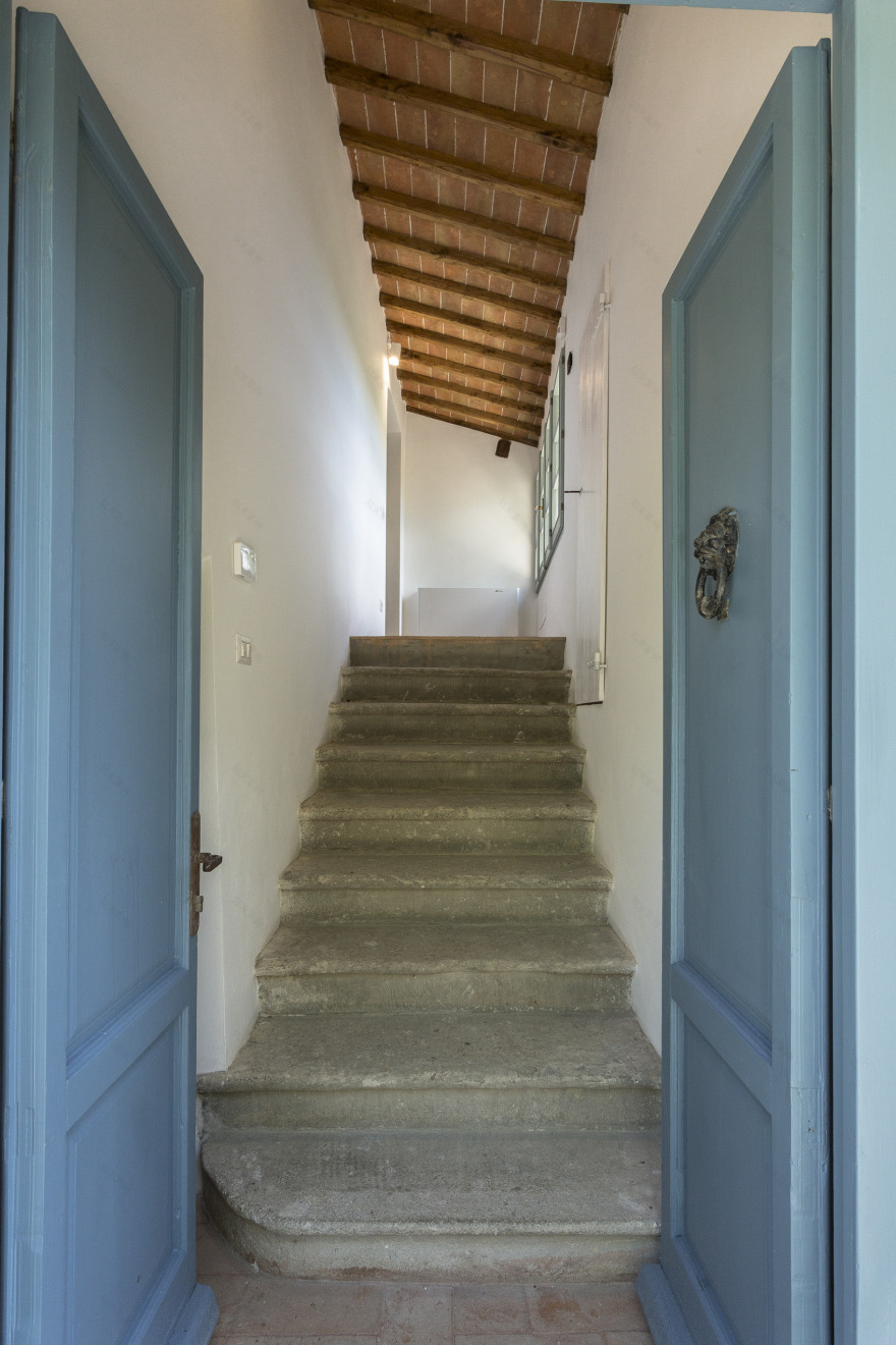 意大利乡村 18 世纪老宅翻新记-22