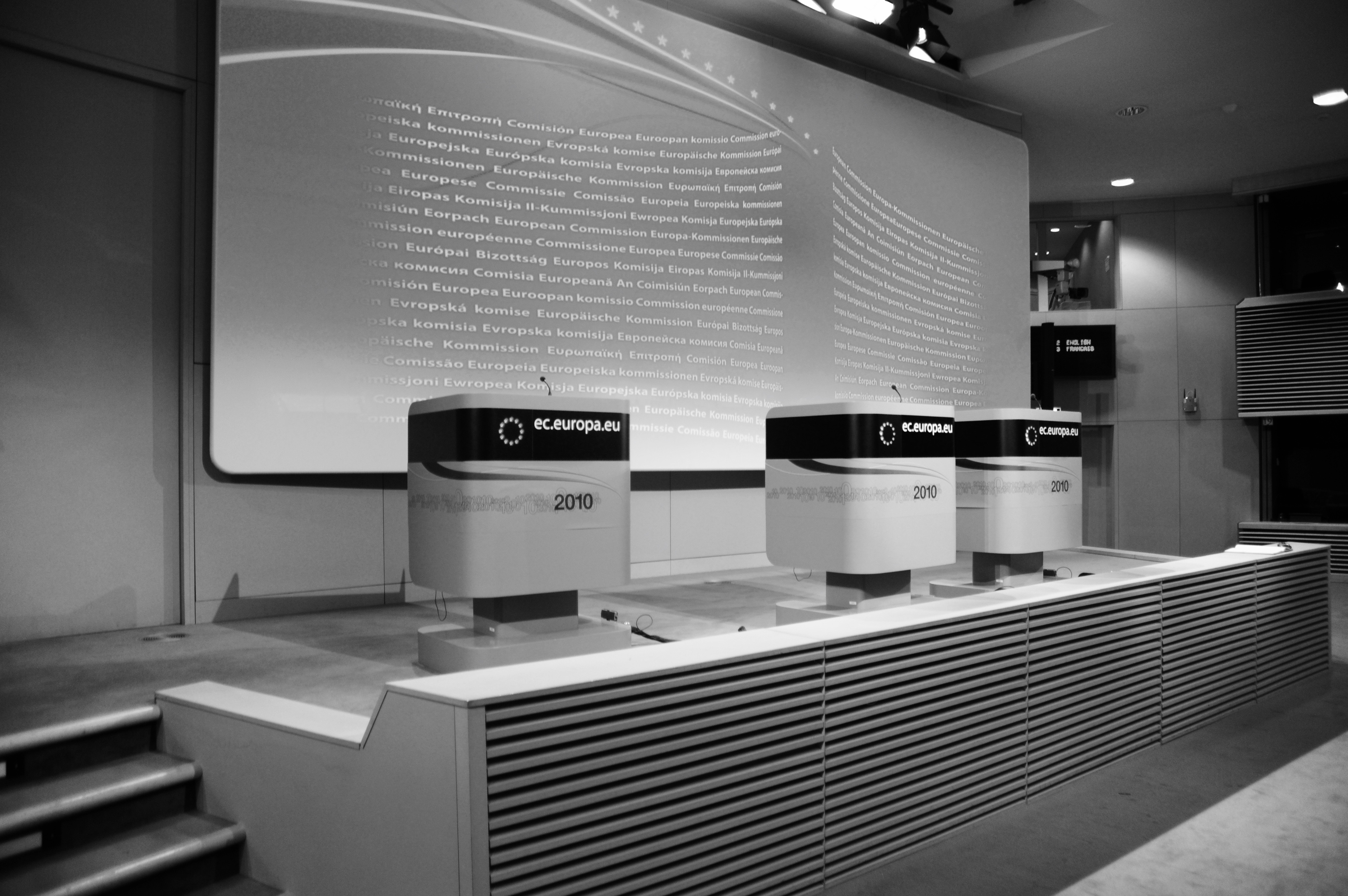 欧洲委员会新闻发布厅家具设计-3